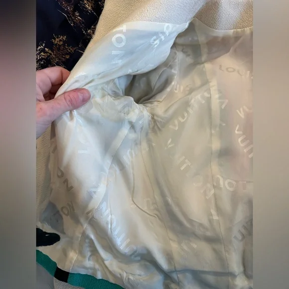 ***SOLD*** Louis Vuitton Spring 2006 Runway Jacket - Picture 9 of 10